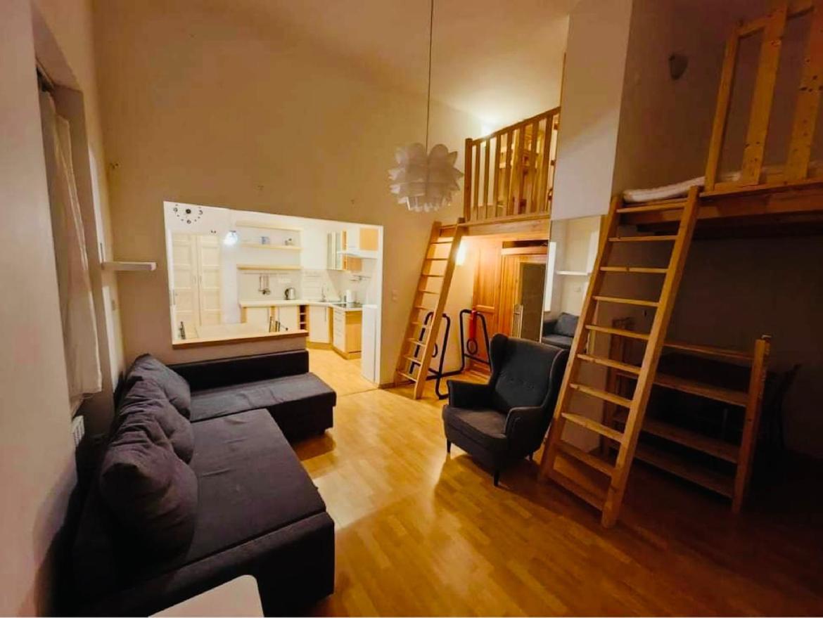 Downtown Apartment Bianca Pressburg Exterior foto